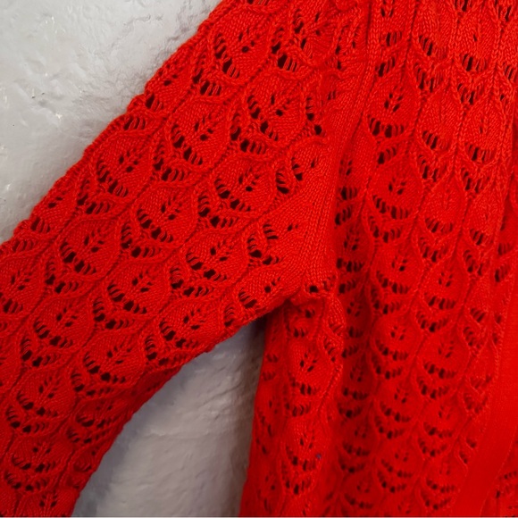 Crochet Knit Cardigan -
Gladioli Orange - Picture 8 of 13